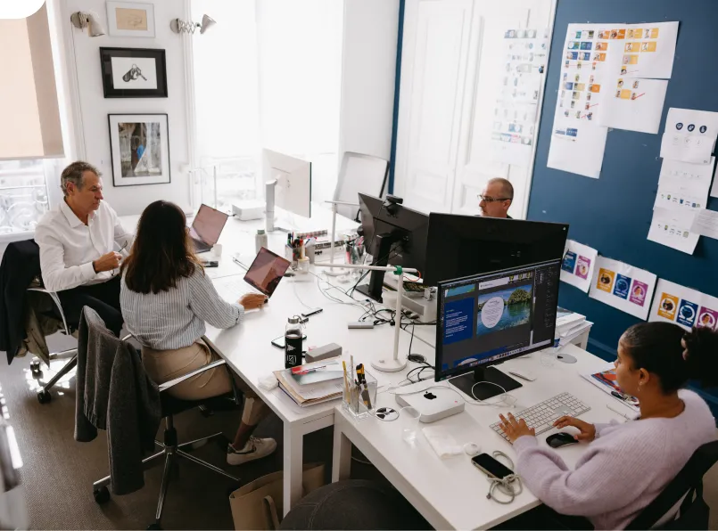 Photo des bureaux de Duwood - Agence de Branding - Team corporate